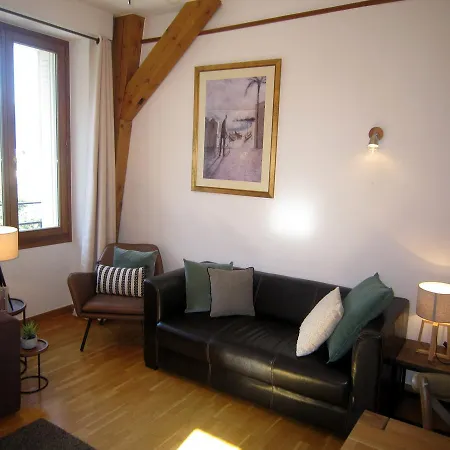 Apartment Montblanca *